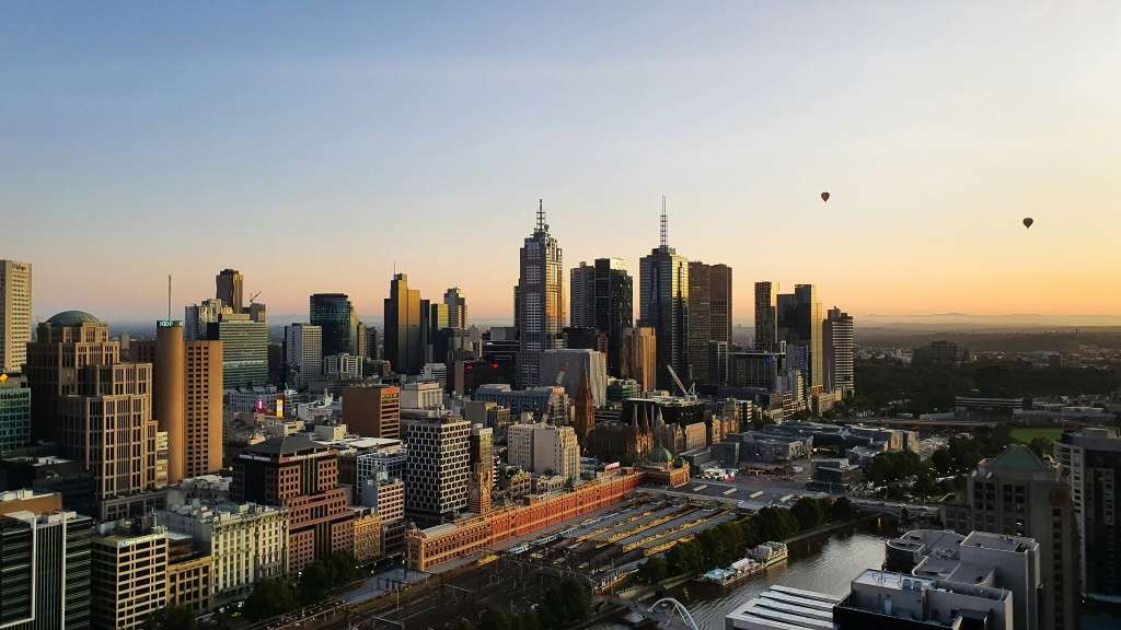 Melbourne property research - buyers agent Melbourne reviewing AI property advice